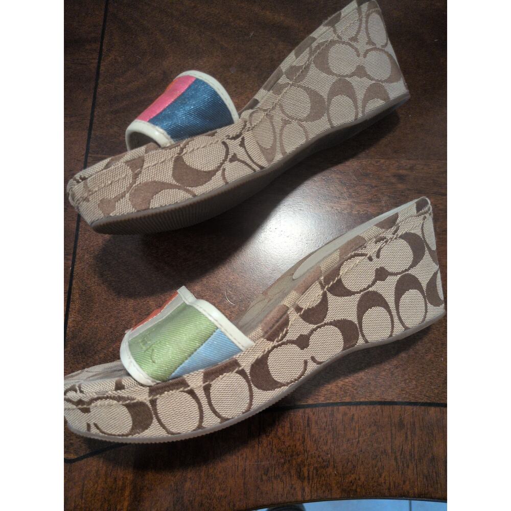 NEW Coach Multicolor Stripe Signature Logo Wedge Heel Open Toe Slide Sandals 8.5